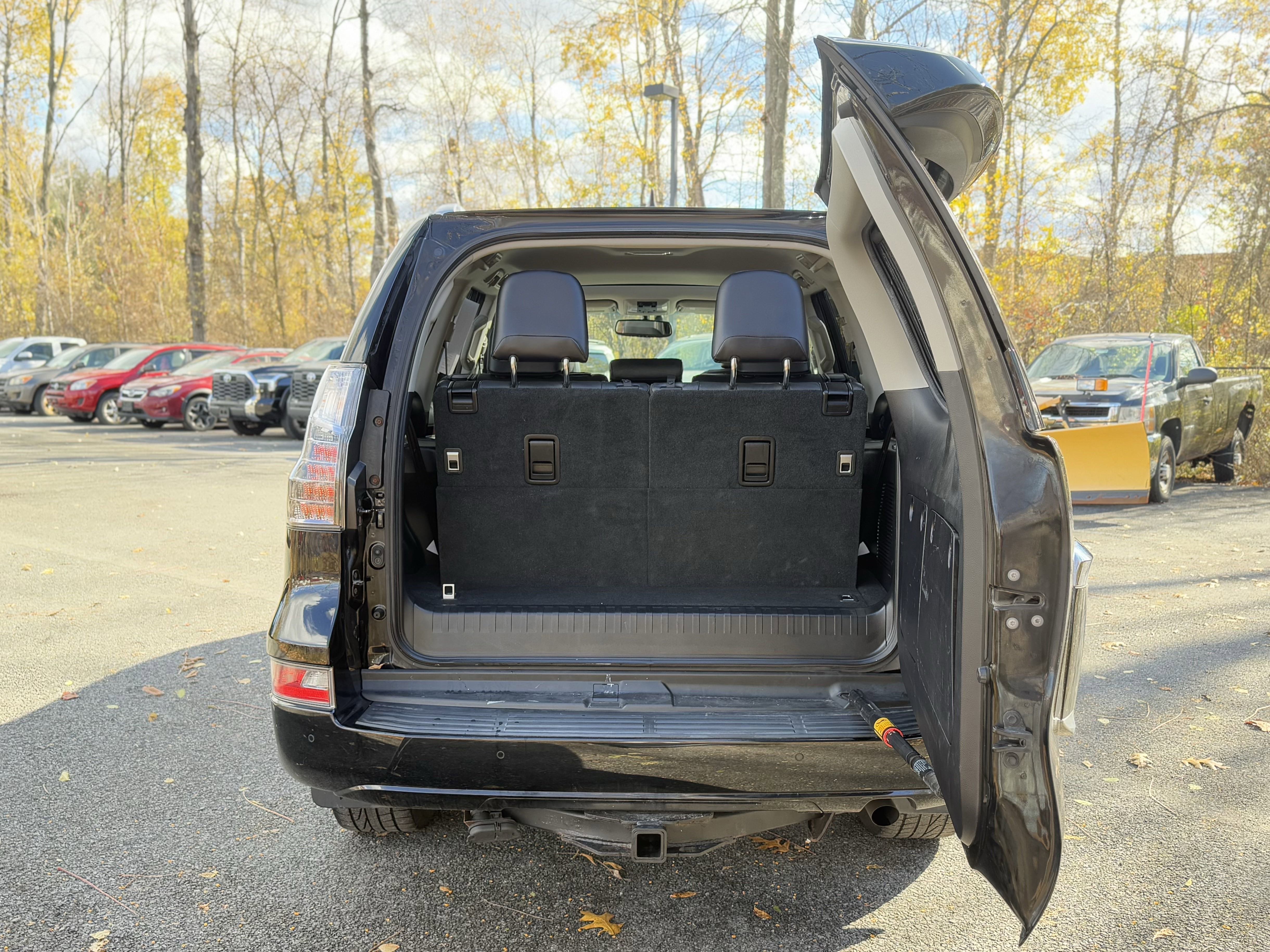 Used 2017 Lexus GX 460 image 34