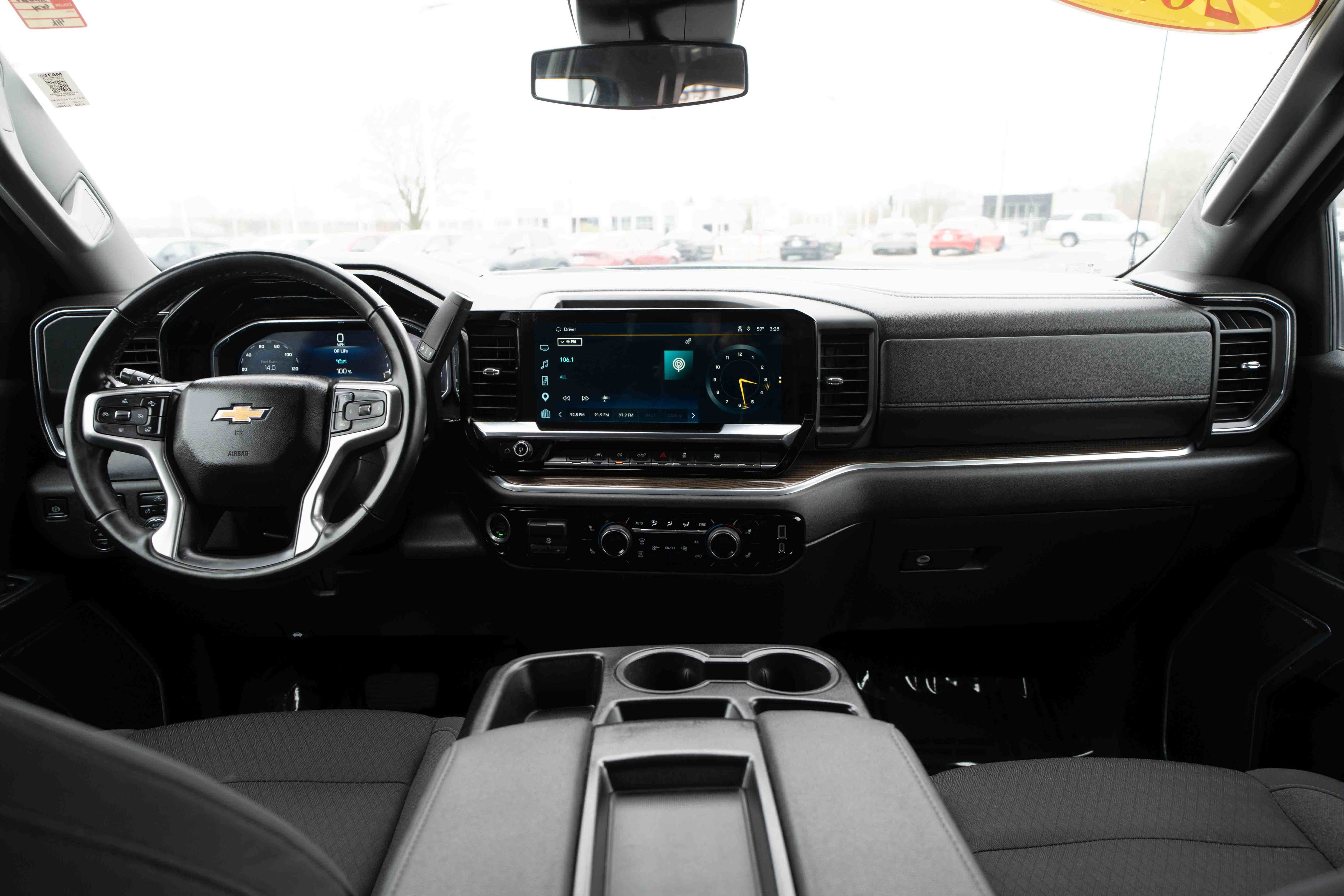 Used 2025 Chevrolet Silverado 1500 LT image 20