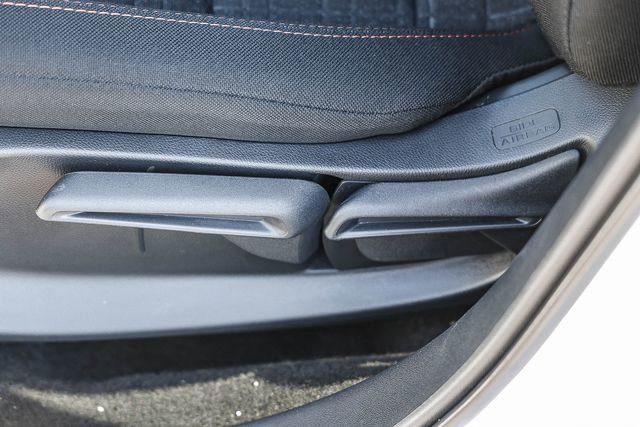 Used 2025 Honda HR-V Sport image 25