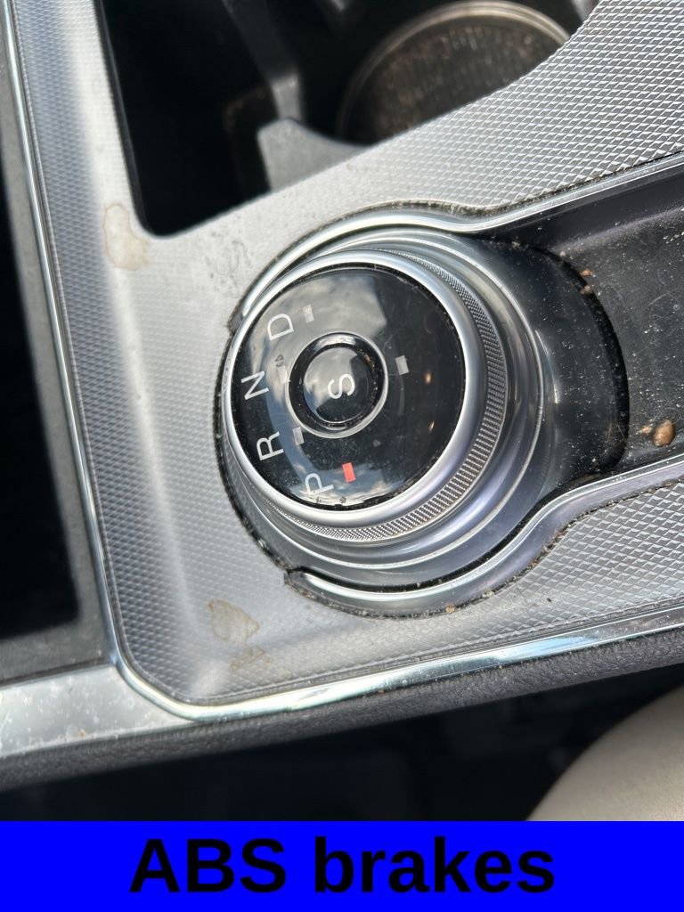 Used 2021 Ford Edge Titanium AWD/4WD image 12