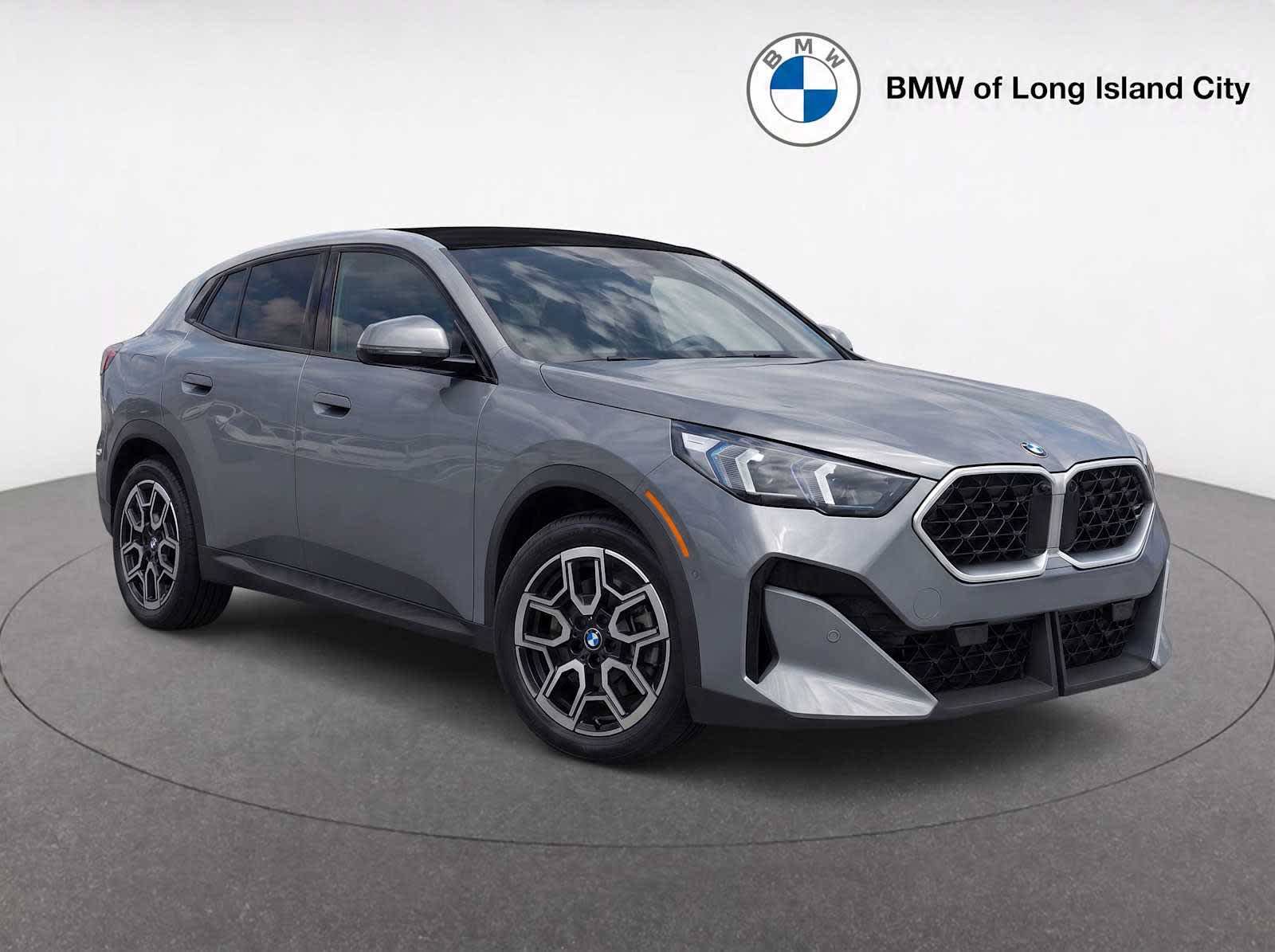 New 2026 BMW X2 xDrive28i w/ Technology Package AWD/4WD image 1