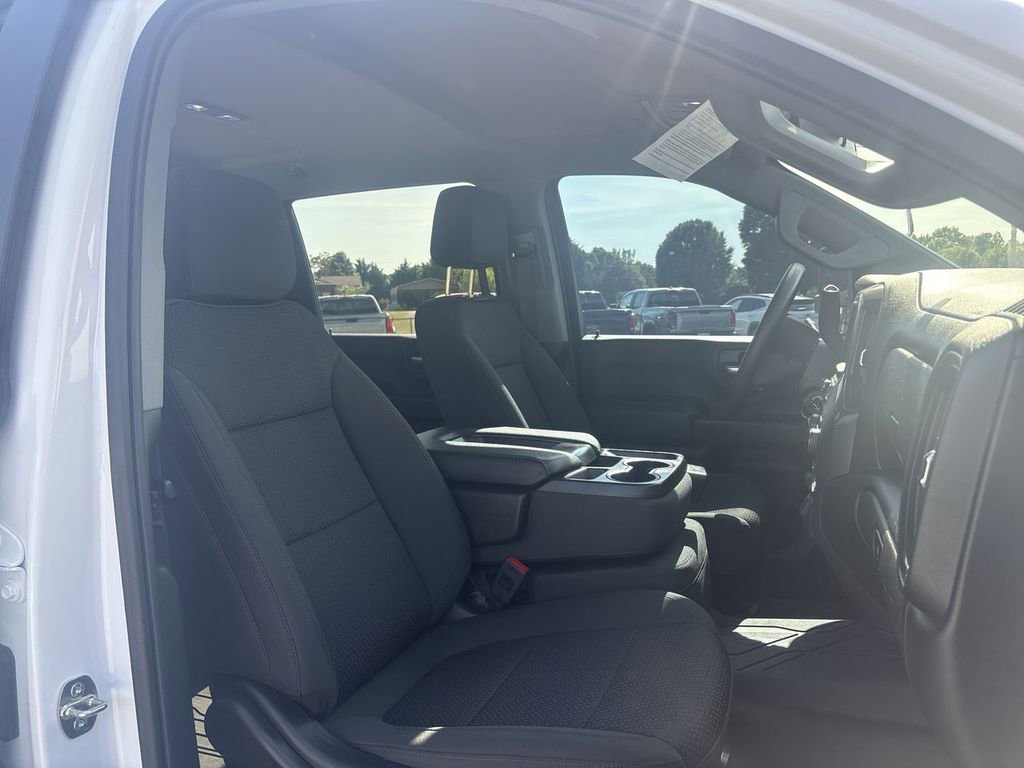 Certified 2023 Chevrolet Silverado 2500 Custom w/ Custom Value Package AWD/4WD image 25