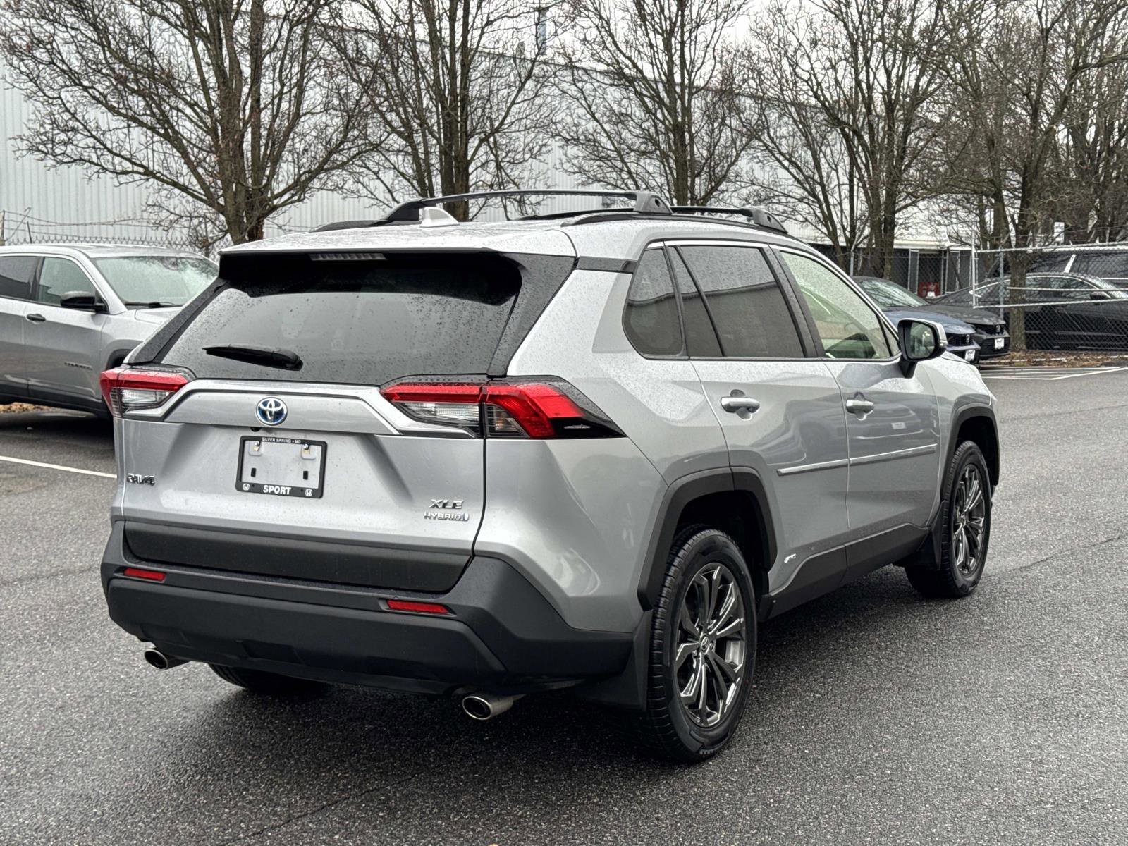 Used 2023 Toyota RAV4 XLE Premium image 26