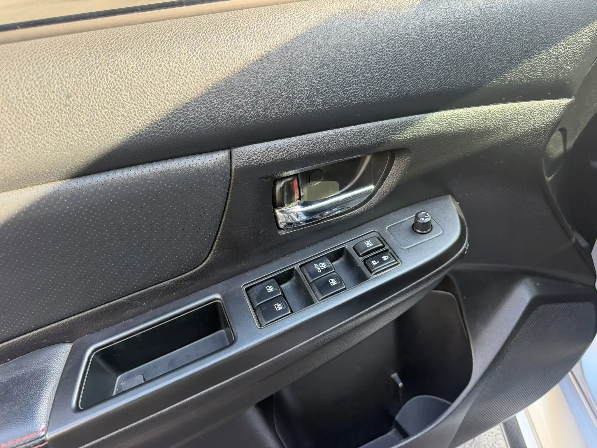 Used 2015 Subaru WRX Limited image 22