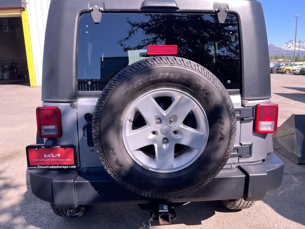 Used 2018 Jeep Wrangler Unlimited Sport S AWD/4WD image 27