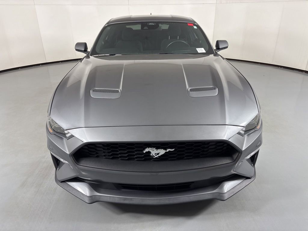 Used 2022 Ford Mustang Coupe image 3