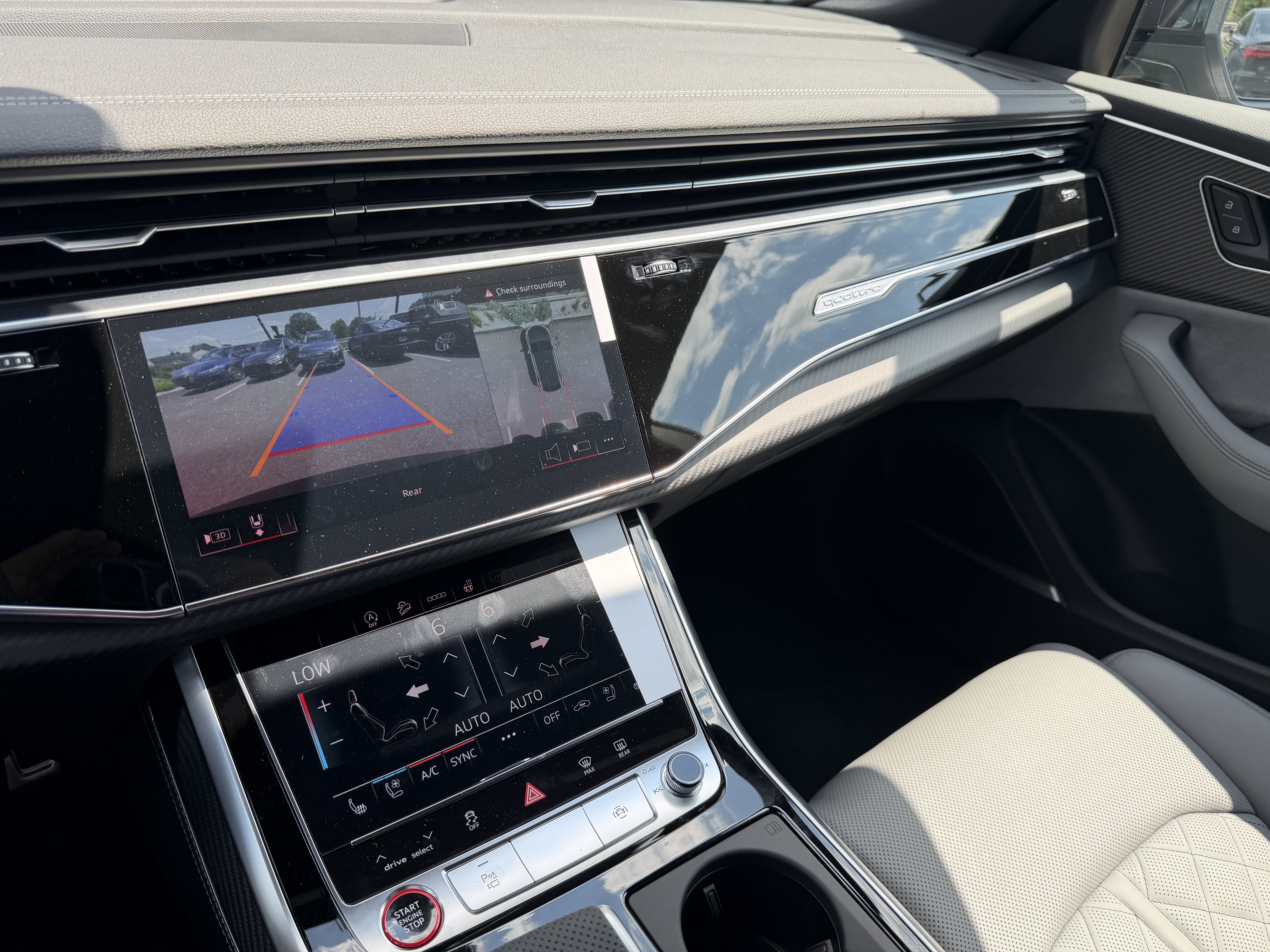New 2026 Audi SQ8 Premium Plus AWD/4WD image 16