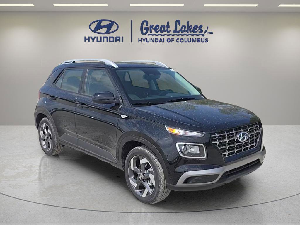 New 2026 Hyundai Venue SEL FWD image 3