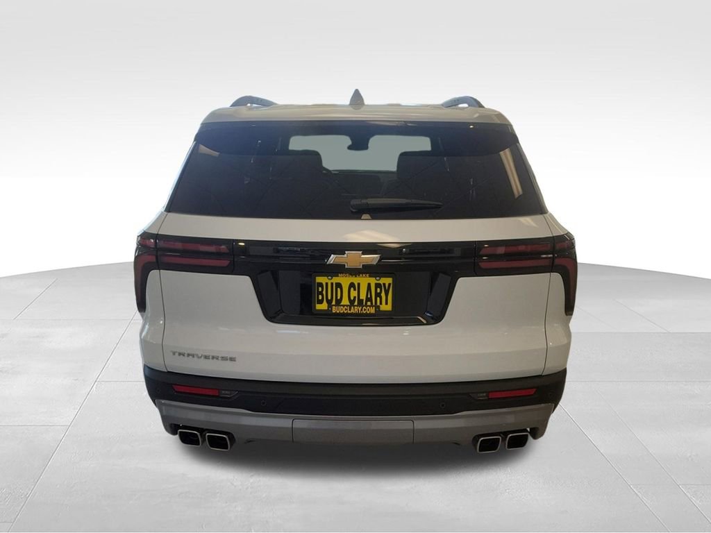 New 2026 Chevrolet Traverse LT w/ LPO, Floor Liner Package image 5