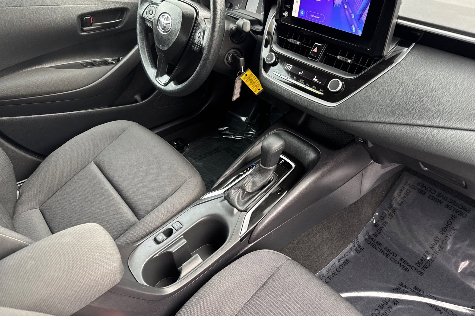 Used 2025 Toyota Corolla LE image 15