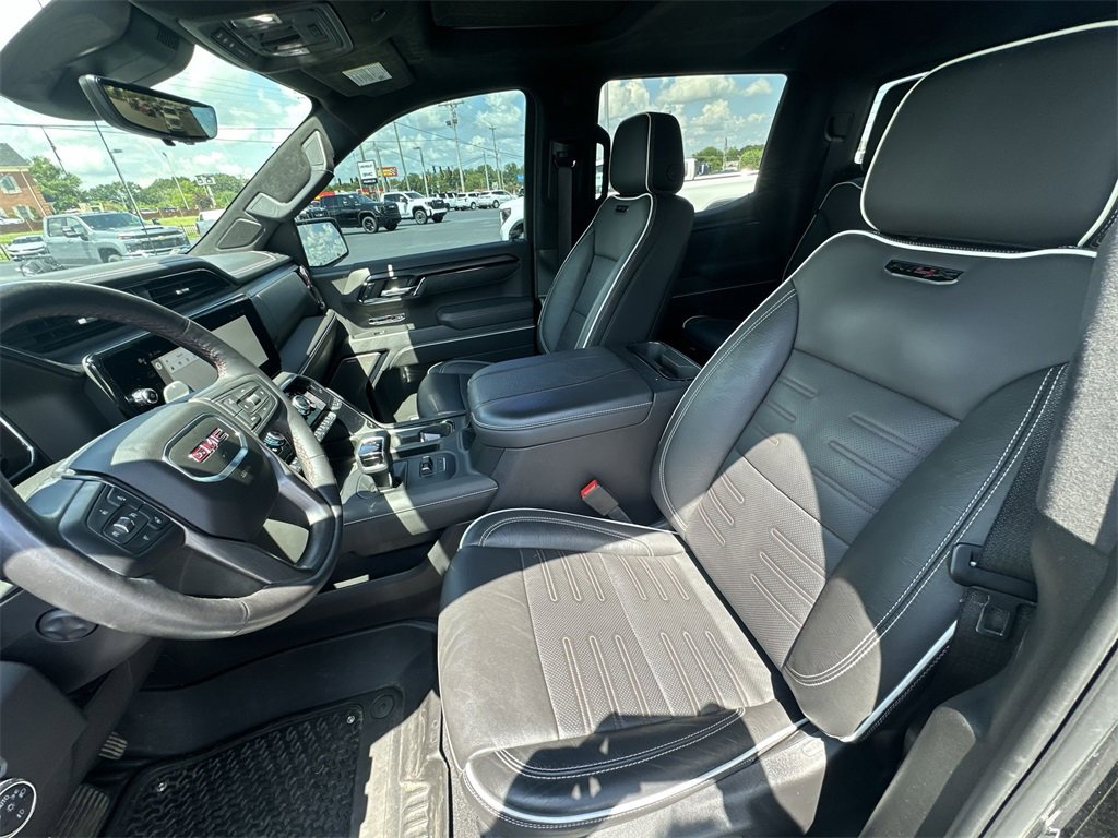 Used 2024 GMC Sierra 1500 AT4X image 11