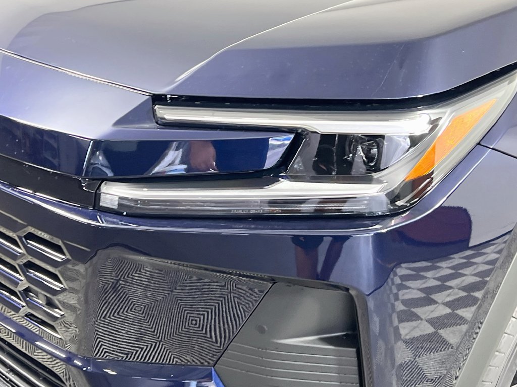 New 2026 Toyota RAV4 XLE Premium w/ Panoramic Sun Roof Package FWD image 9