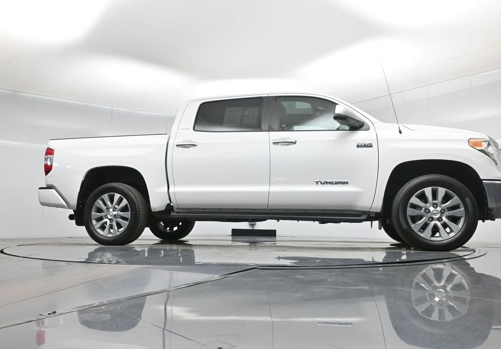 Used 2015 Toyota Tundra Limited w/ Limited Premium Package image 3