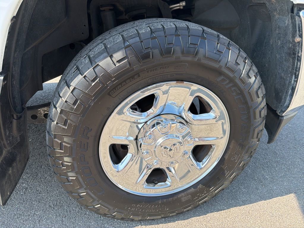 Used 2019 RAM 3500 Tradesman w/ Chrome Appearance Group image 16