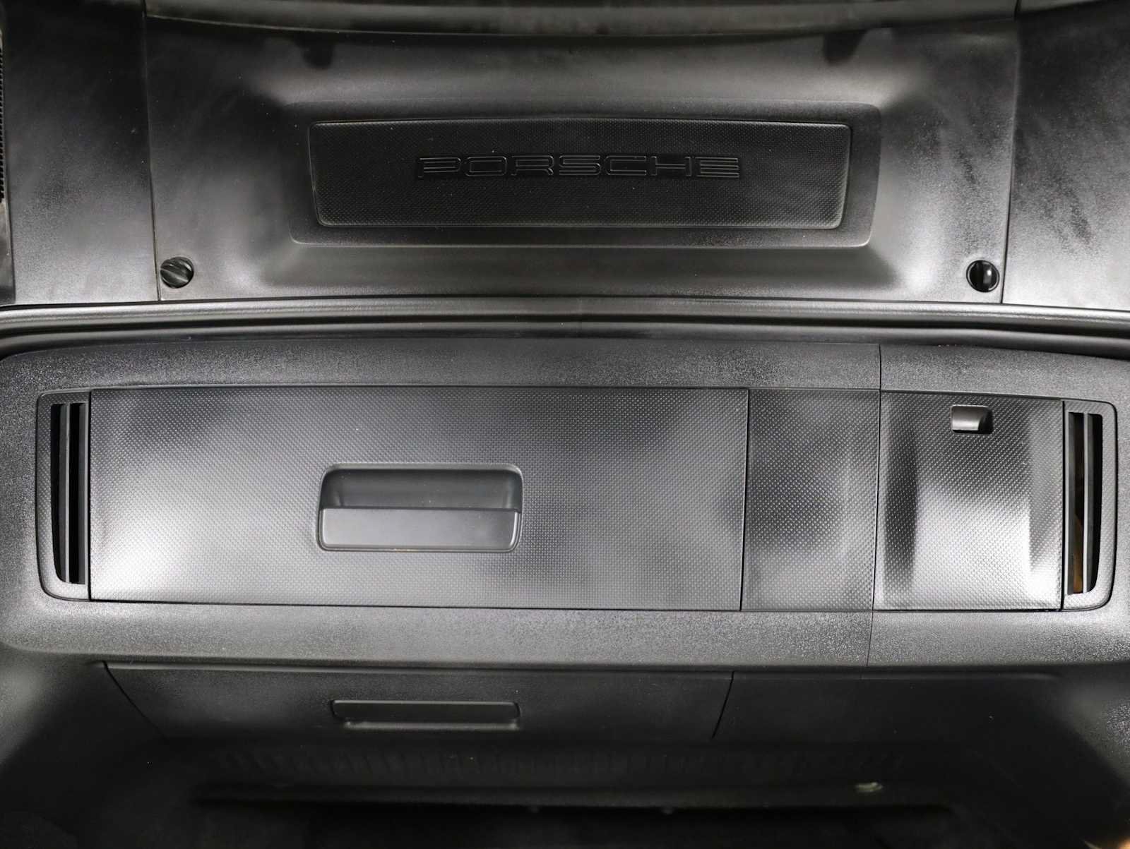 Used 2009 Porsche Cayman RWD image 34