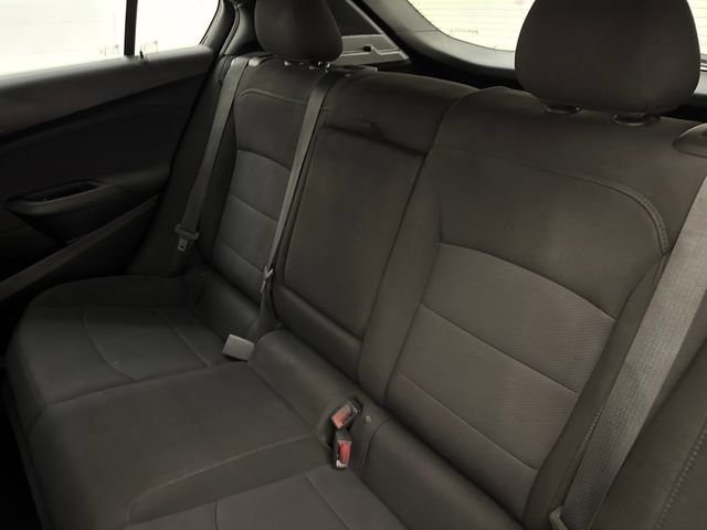 Used 2018 Chevrolet Cruze LT w/ Convenience Package FWD image 21