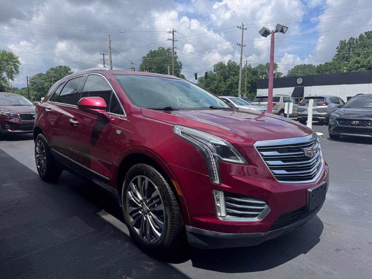 Used 2017 Cadillac XT5 Premium Luxury FWD image 7