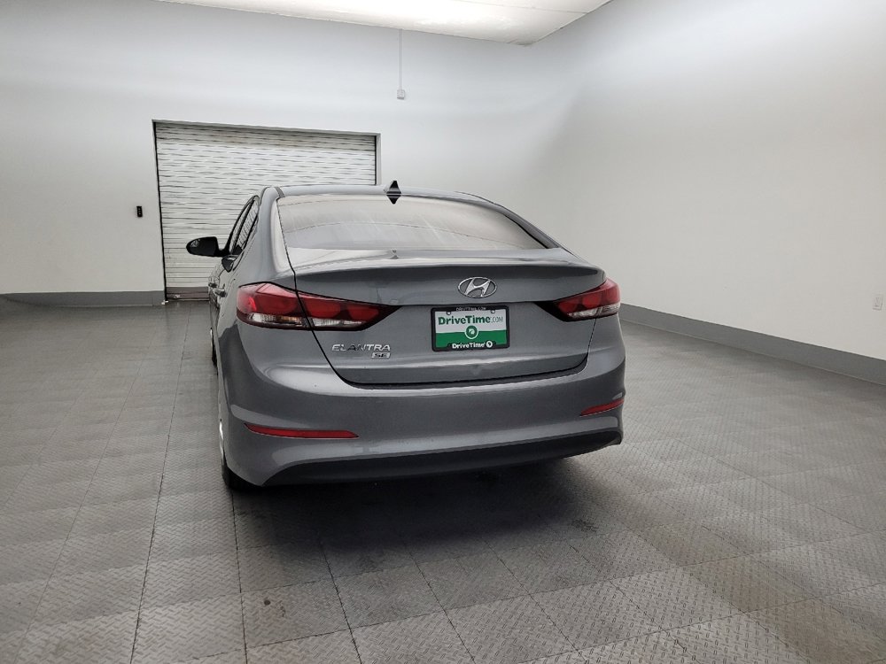Used 2017 Hyundai Elantra SE image 6