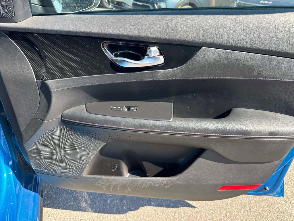 Certified 2023 Kia Forte GT w/ GT2 Package image 21