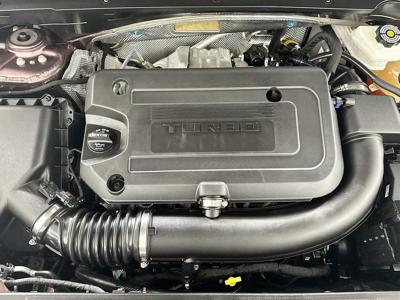 Used 2025 Buick Envision Sport Touring AWD/4WD image 28