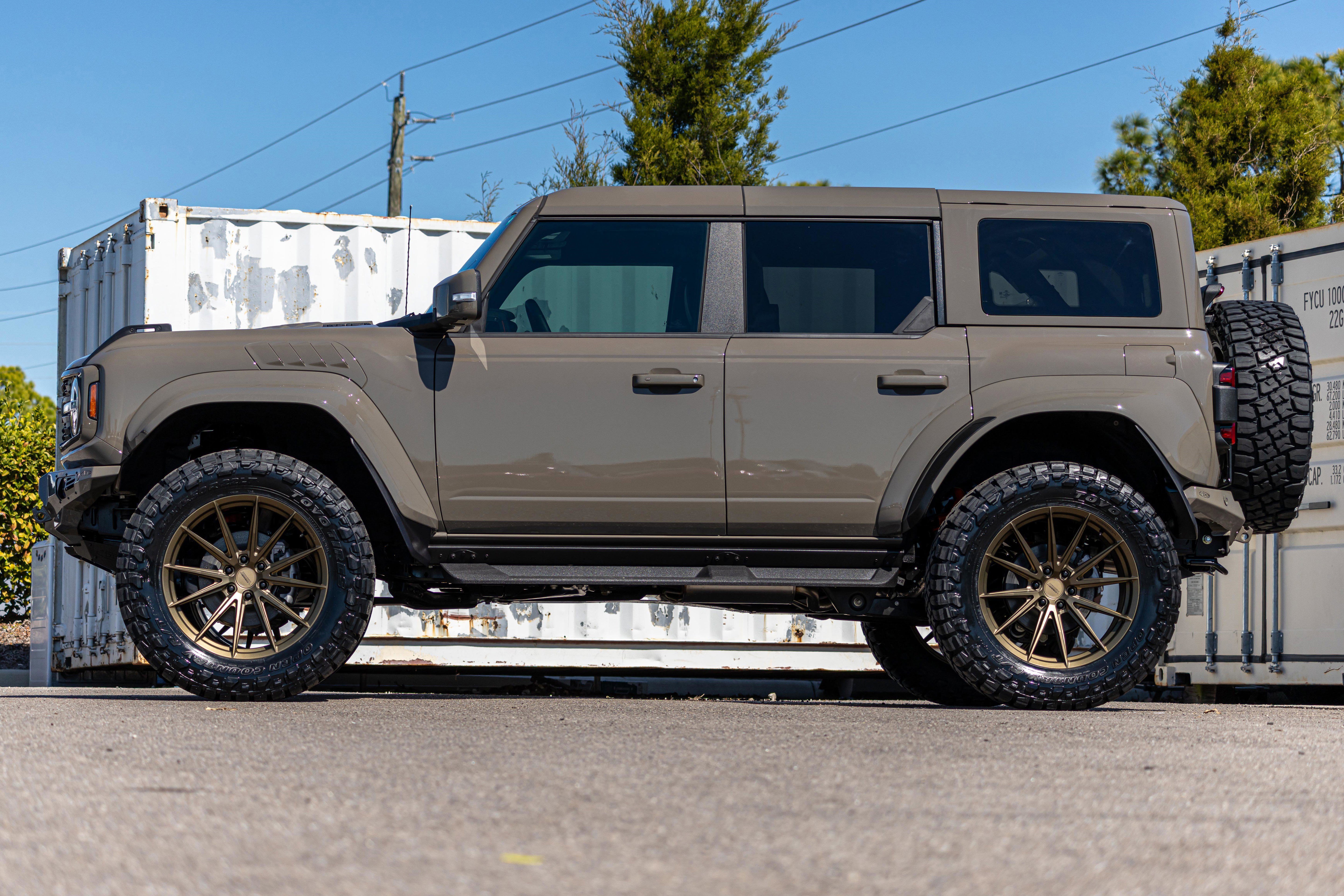 New 2025 Ford Bronco Raptor image 7