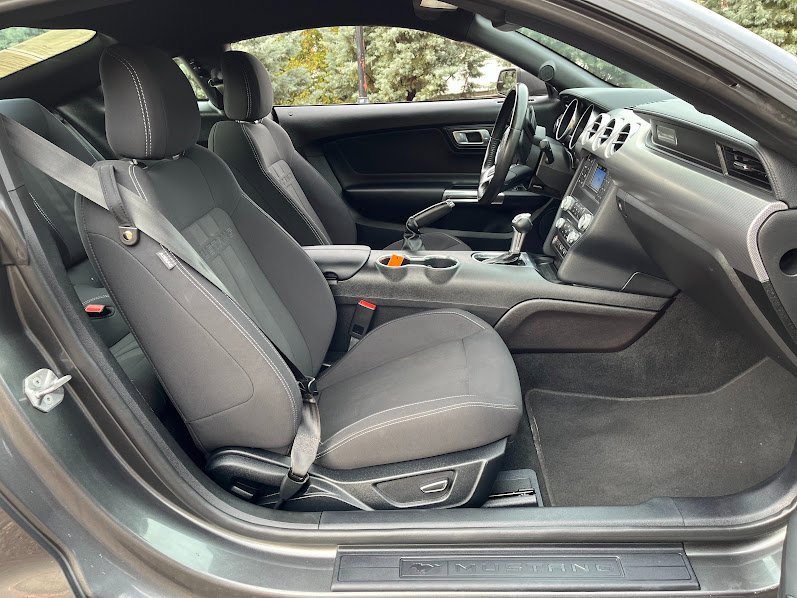 Used 2019 Ford Mustang GT image 40