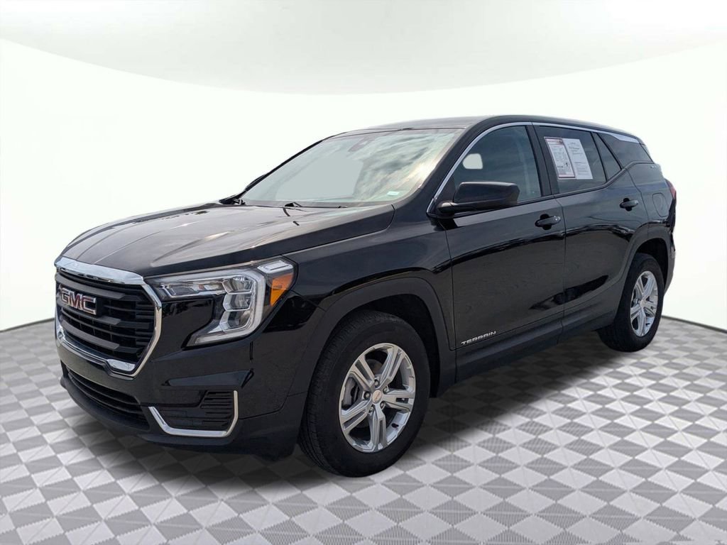 Used 2024 GMC Terrain SLE FWD image 7