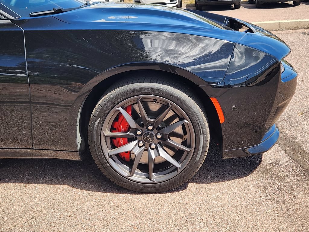 Used 2024 Dodge Charger Daytona Scat Pack w/ Plus Group AWD/4WD image 29