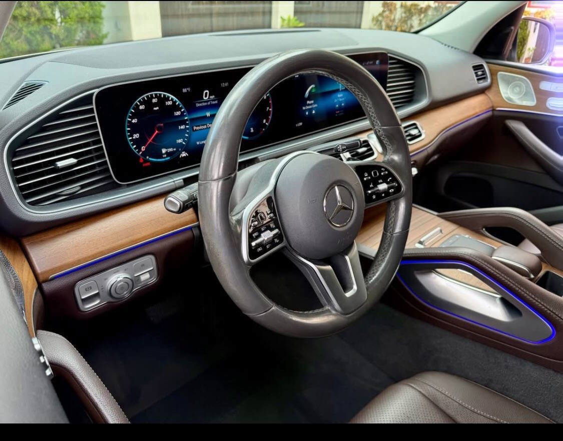 Used 2020 Mercedes-Benz GLE 350 4MATIC w/ Premium Package image 10