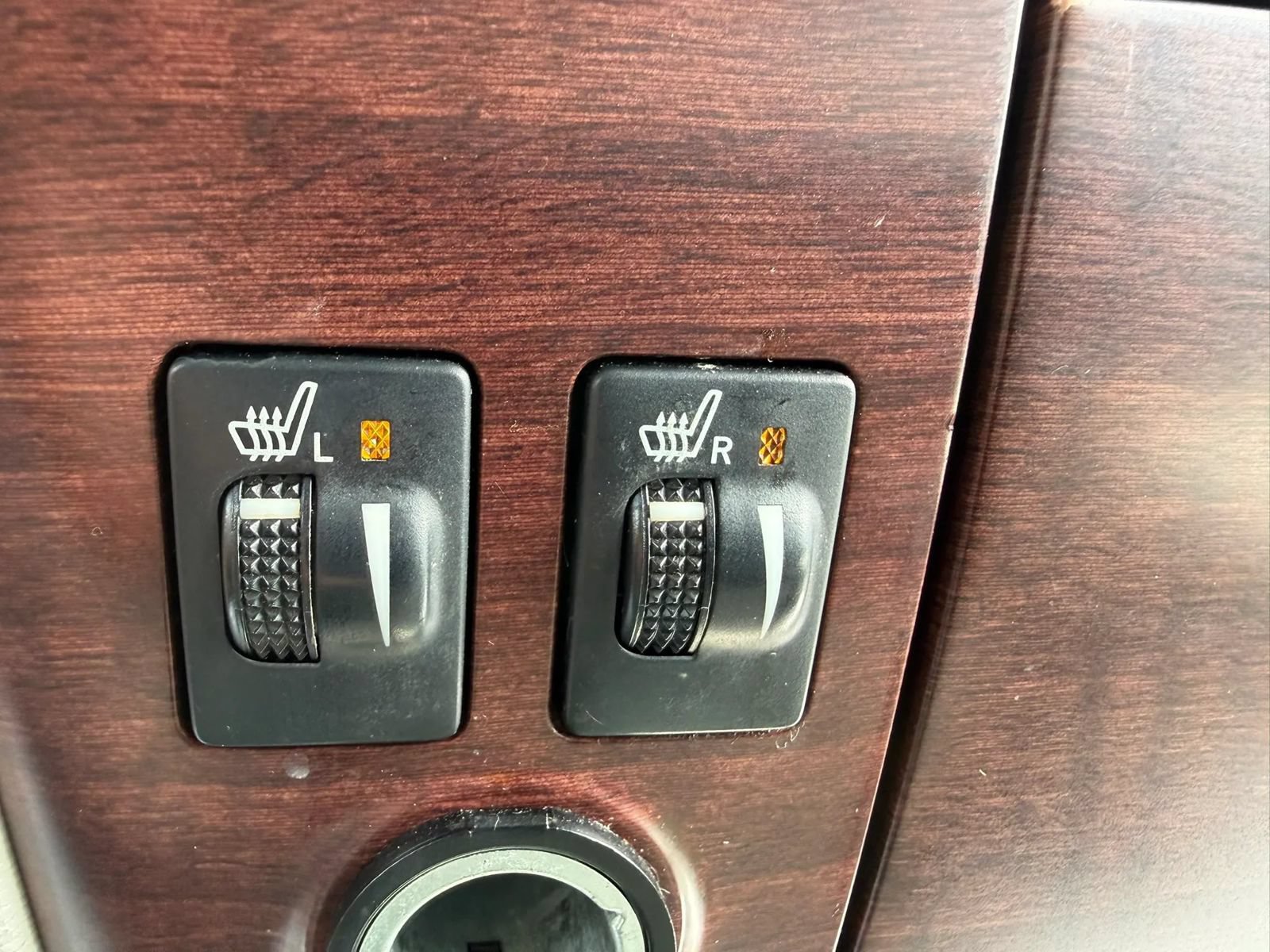 Used 2013 Toyota Sienna XLE FWD image 20