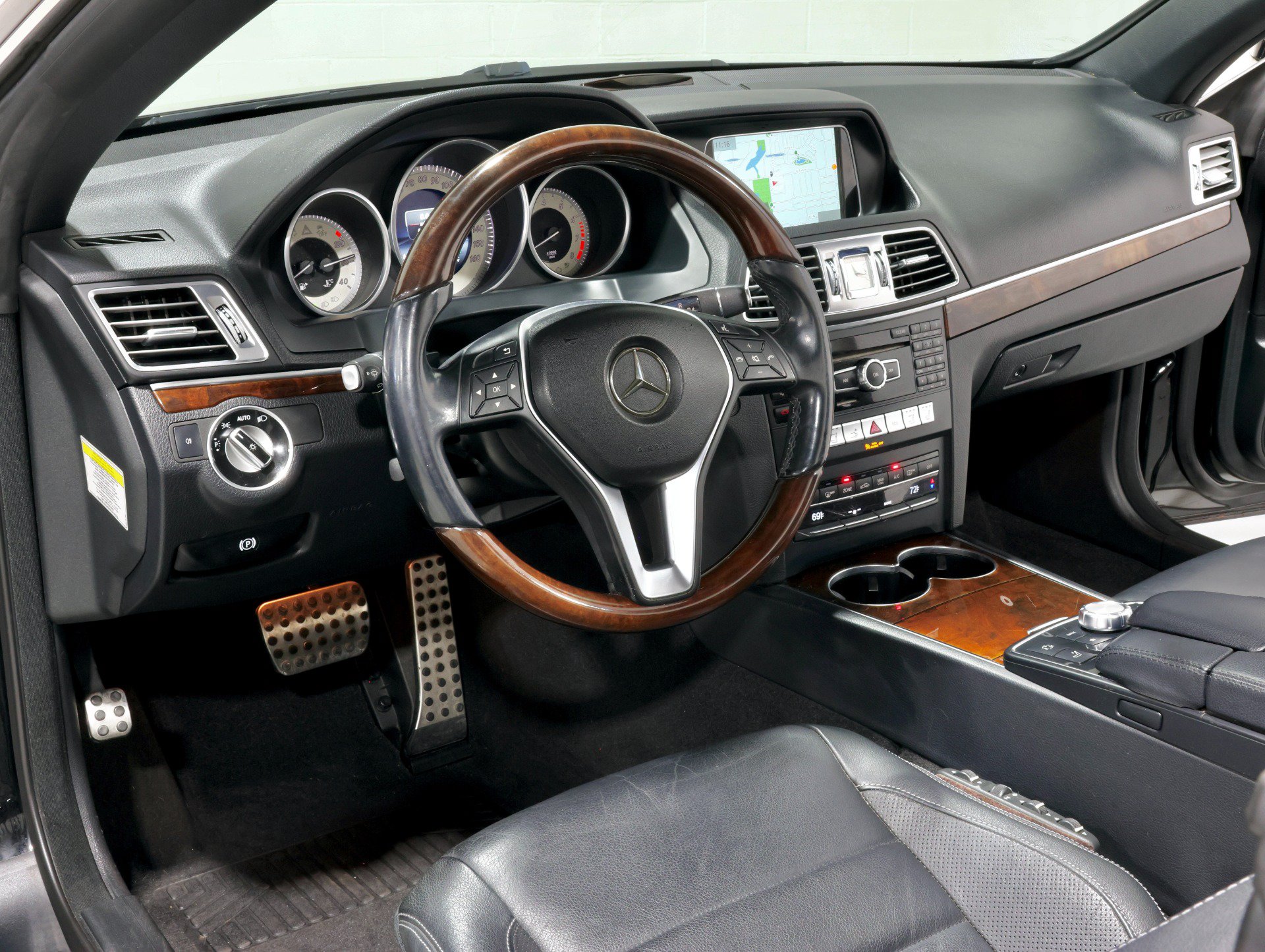Used 2014 Mercedes-Benz E 550 Cabriolet image 21