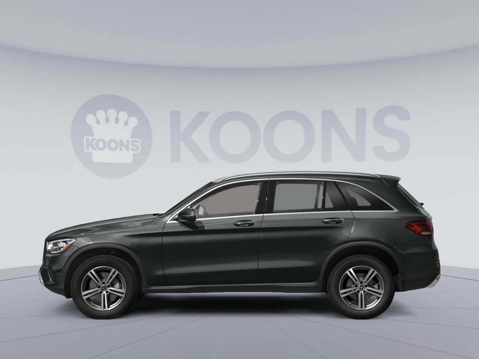 Used 2022 Mercedes-Benz GLC 300 w/ AMG Line image 4