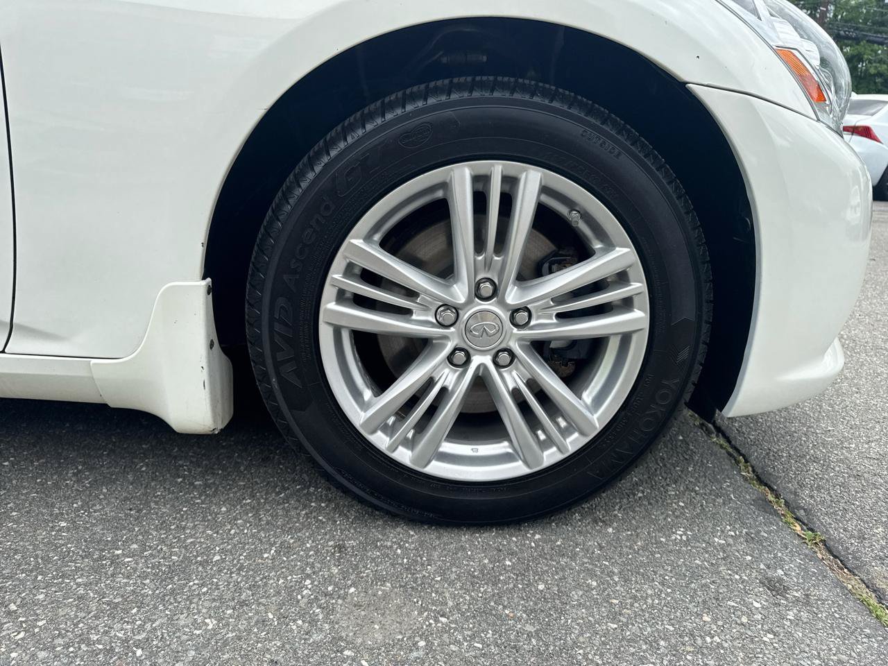 Used 2013 INFINITI G37 x Sedan w/ Premium Pkg AWD/4WD image 18