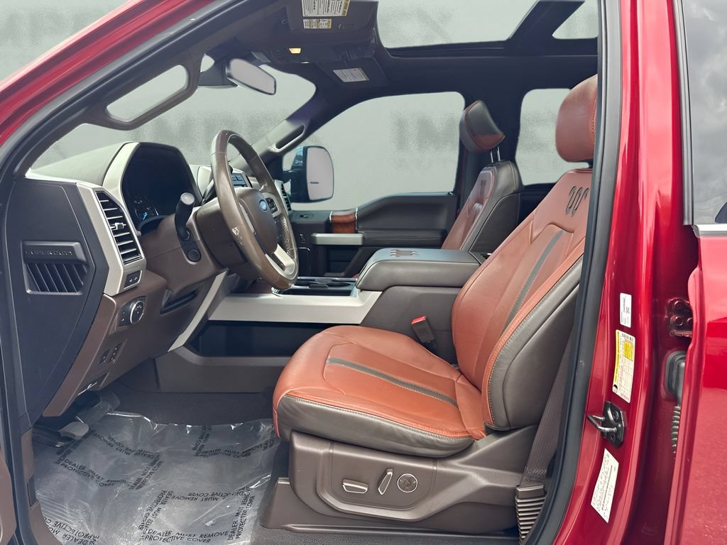Used 2019 Ford F350 King Ranch w/ King Ranch Ultimate Package AWD/4WD image 6