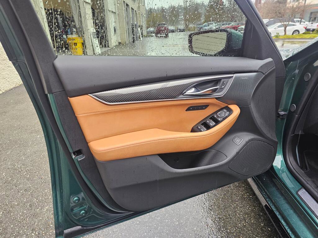 New 2026 Cadillac CT5 V w/ Platinum Package AWD/4WD image 29