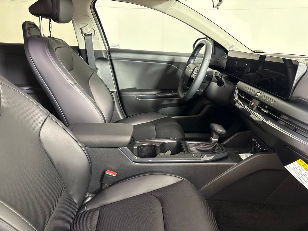 New 2026 Kia K4 EX FWD image 14
