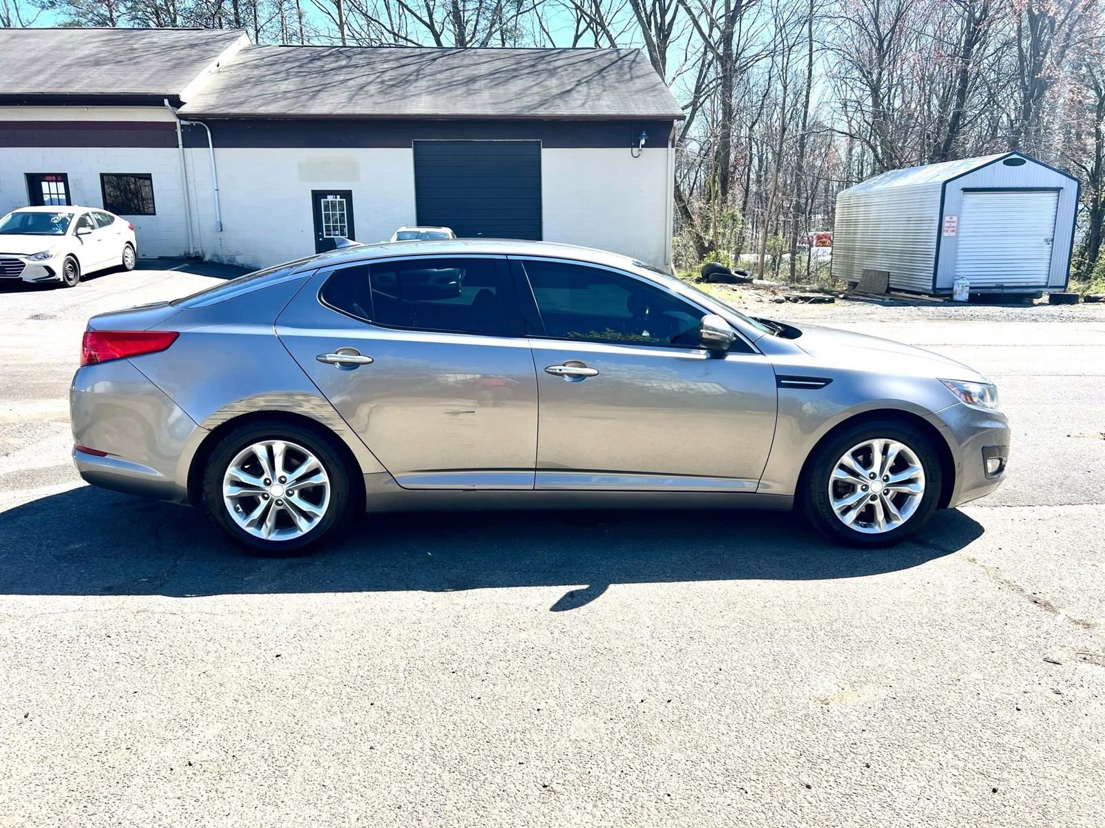 Used 2013 Kia Optima EX image 8