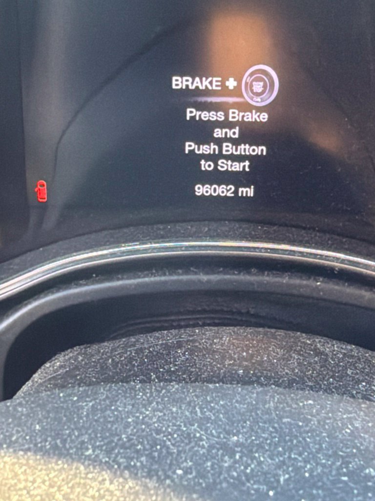 Used 2021 Jeep Grand Cherokee Laredo AWD/4WD image 8