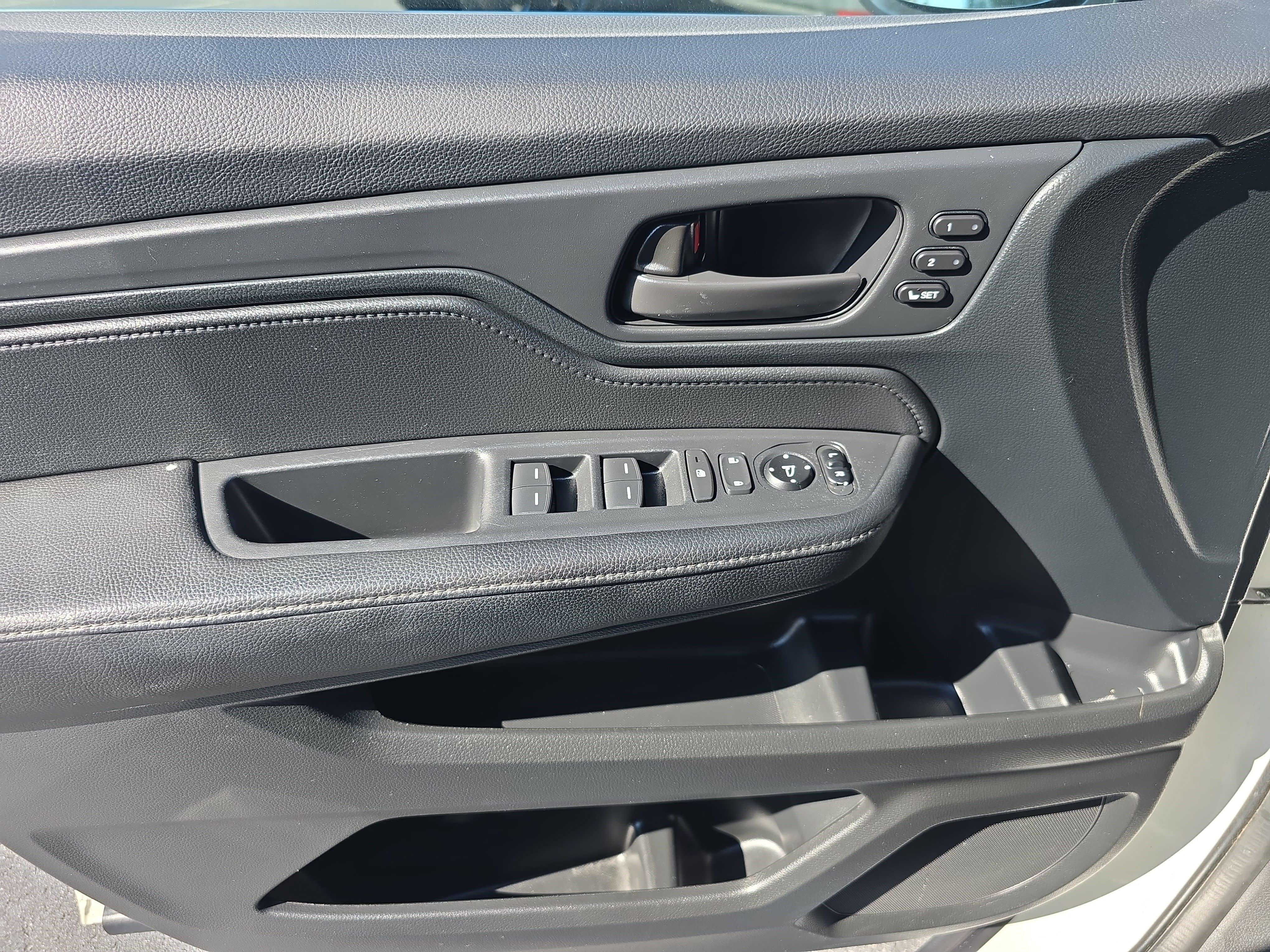 Used 2023 Honda Odyssey EX-L image 27