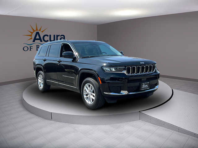 Used 2022 Jeep Grand Cherokee L Laredo w/ Luxury Tech Group I image 2