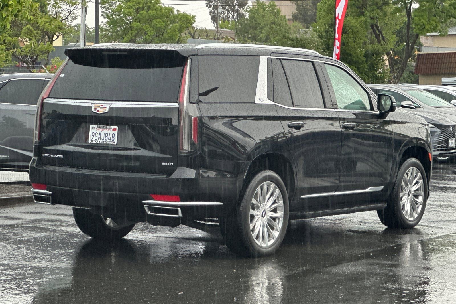 Used 2023 Cadillac Escalade Premium Luxury w/ LPO, Floor Liner Package image 4