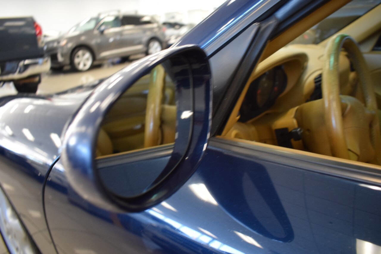 Used 2000 Porsche 911 Carrera image 6
