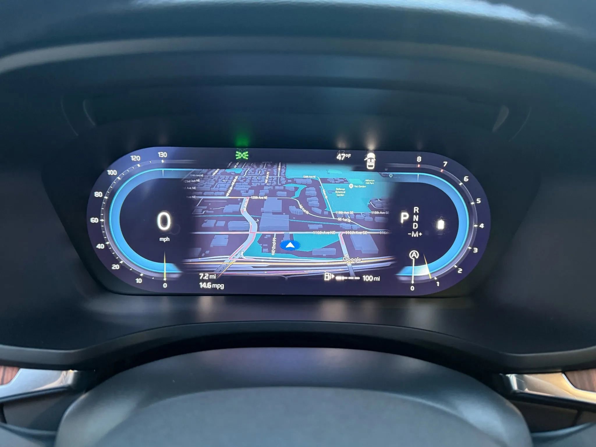 Used 2025 Volvo V60 B5 Cross Country Plus image 18