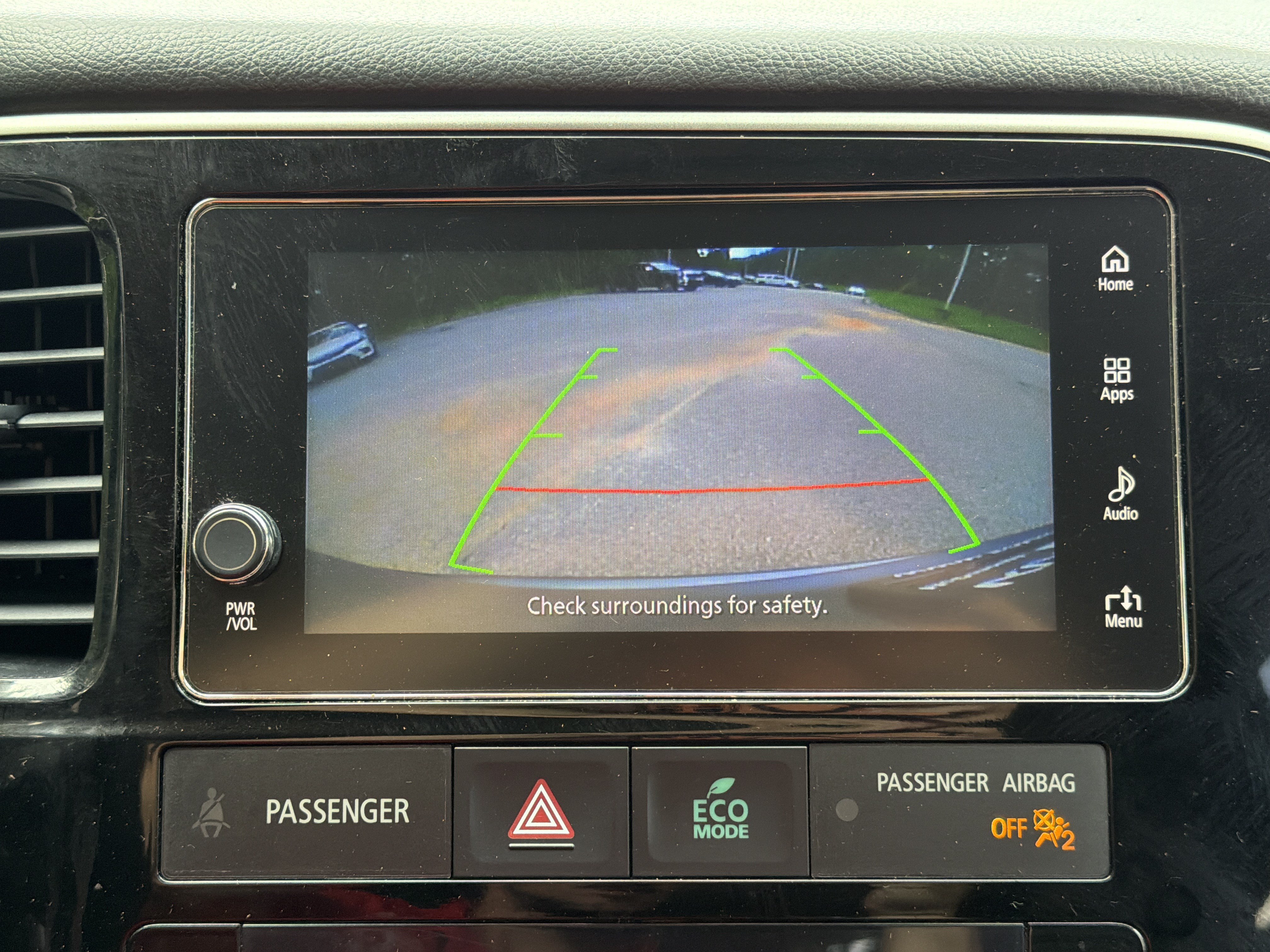 Used 2018 Mitsubishi Outlander SE AWD/4WD image 7