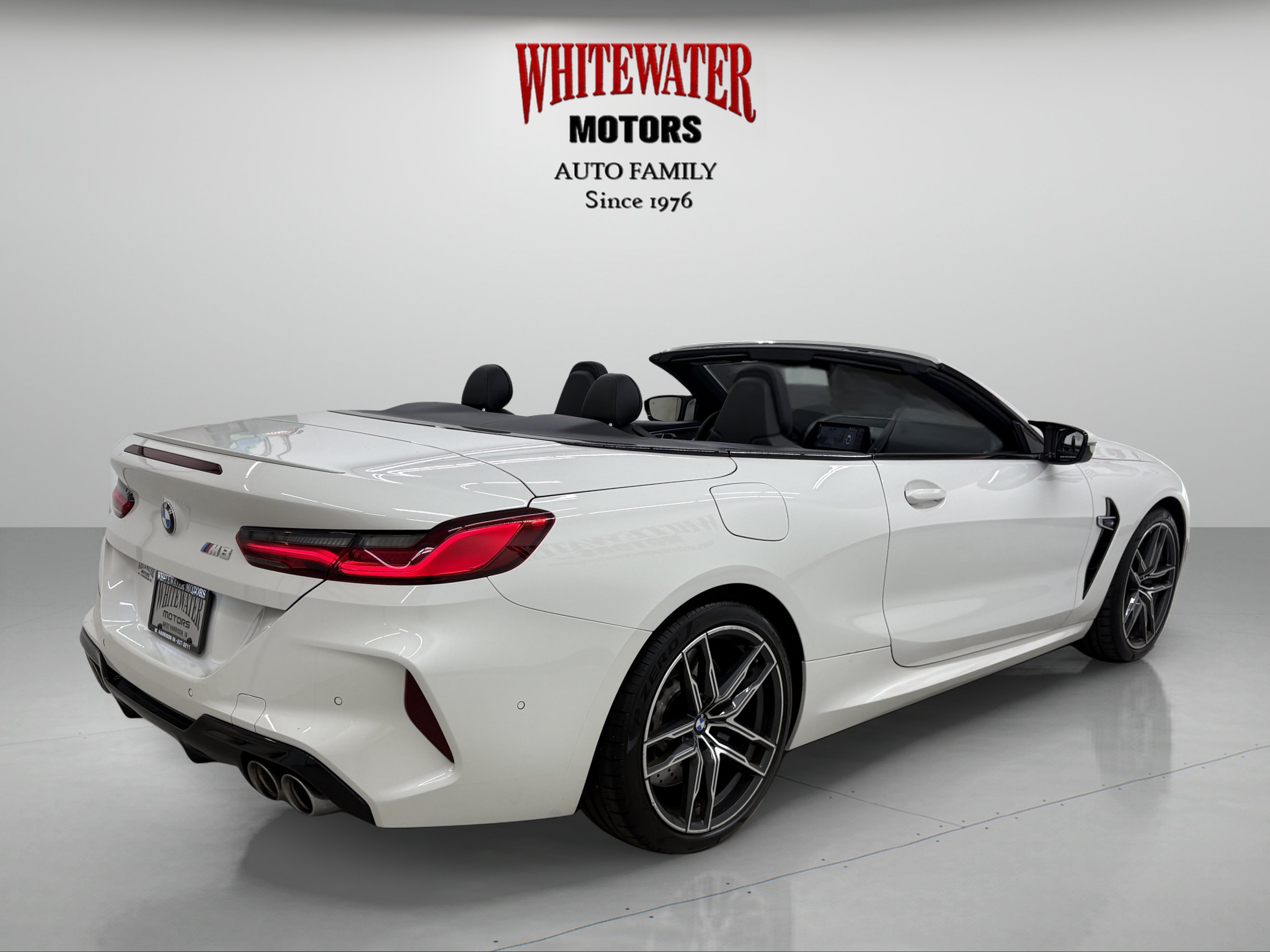 Used 2020 BMW M8 Convertible w/ Driving Assistance Package AWD/4WD image 7