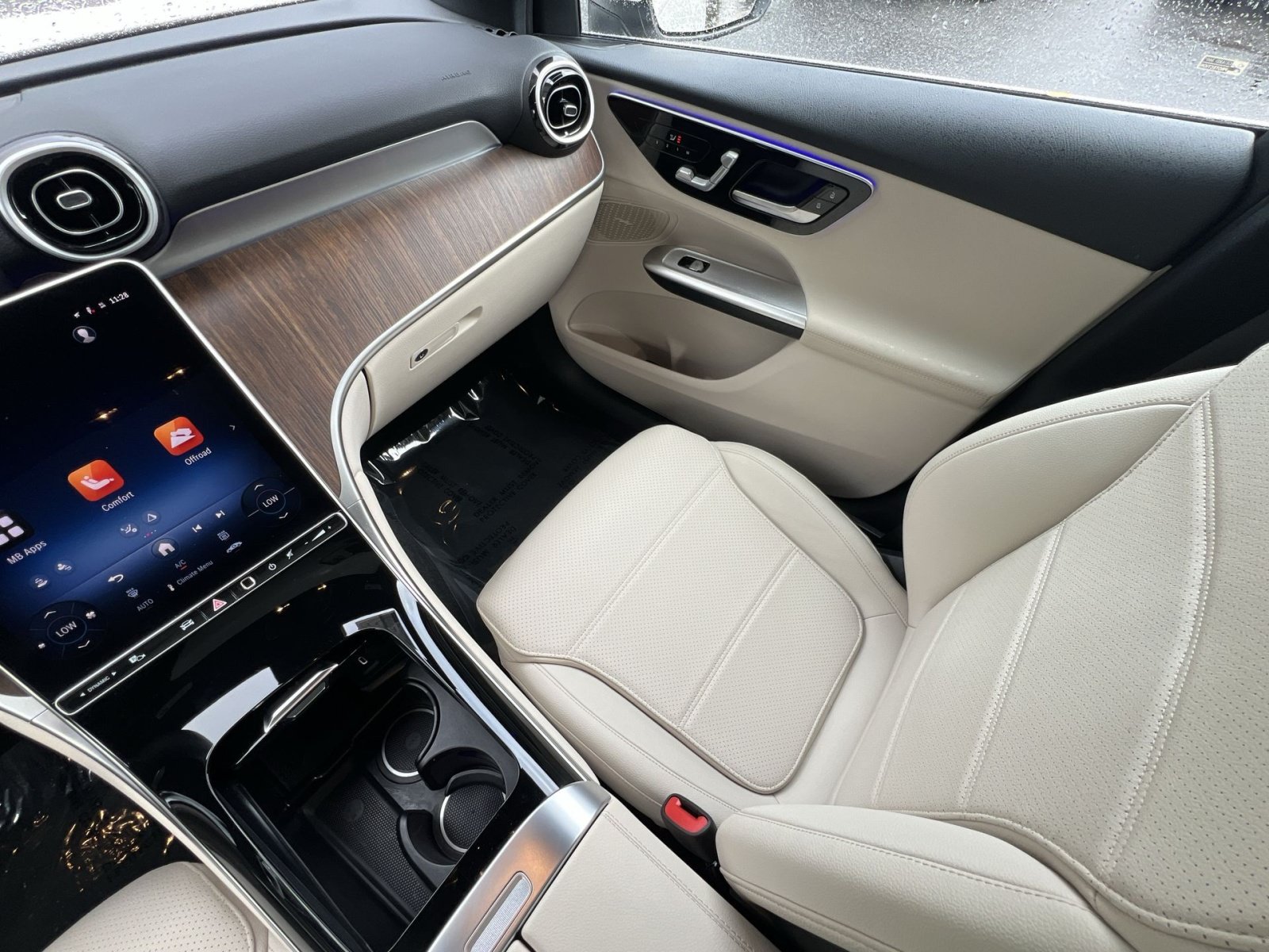 Certified 2026 Mercedes-Benz GLC 300 4MATIC image 14