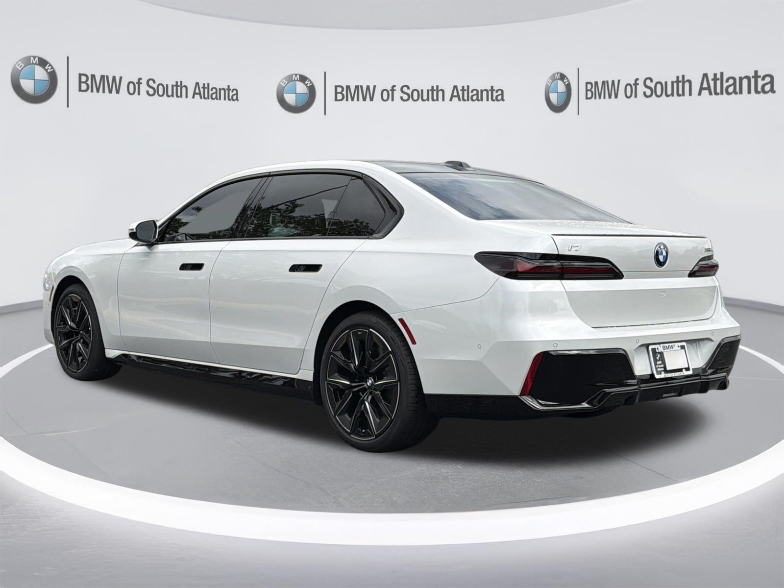 New 2026 BMW i7 xDrive60 w/ Executive Package AWD/4WD image 22