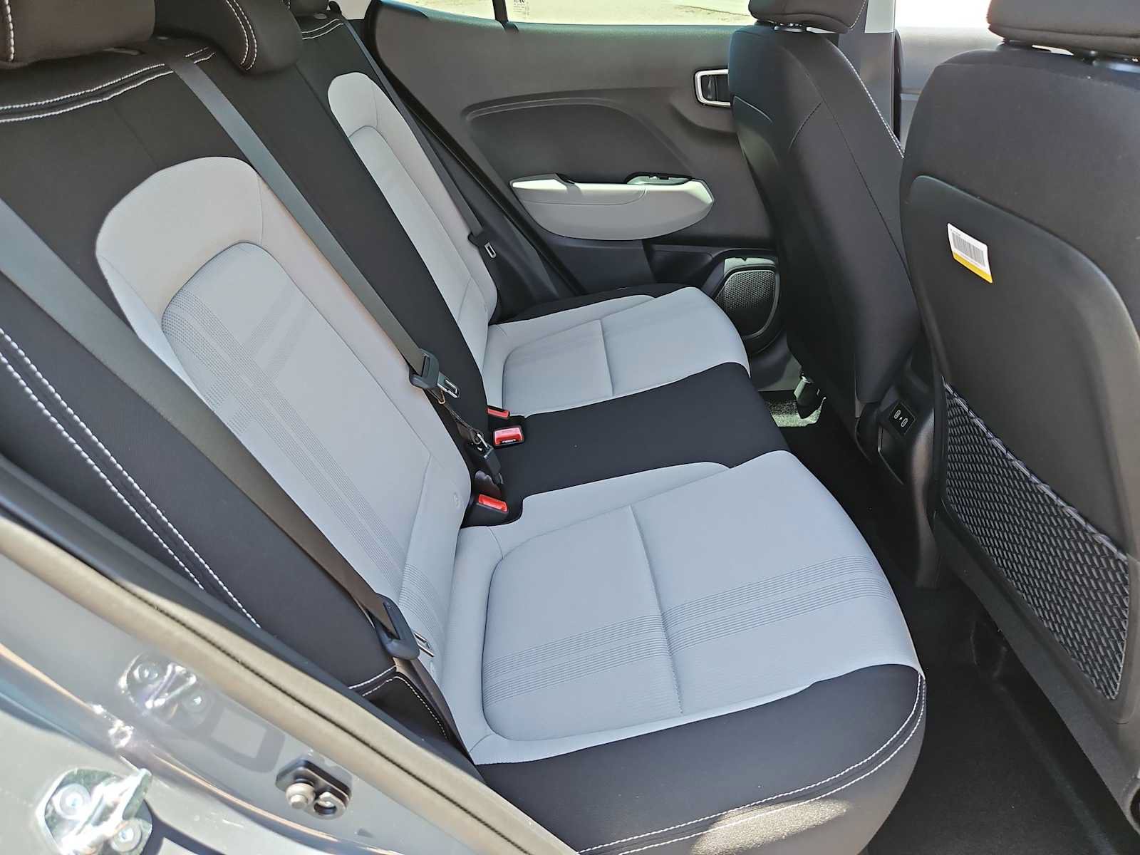 Certified 2026 Hyundai Venue SEL FWD image 20