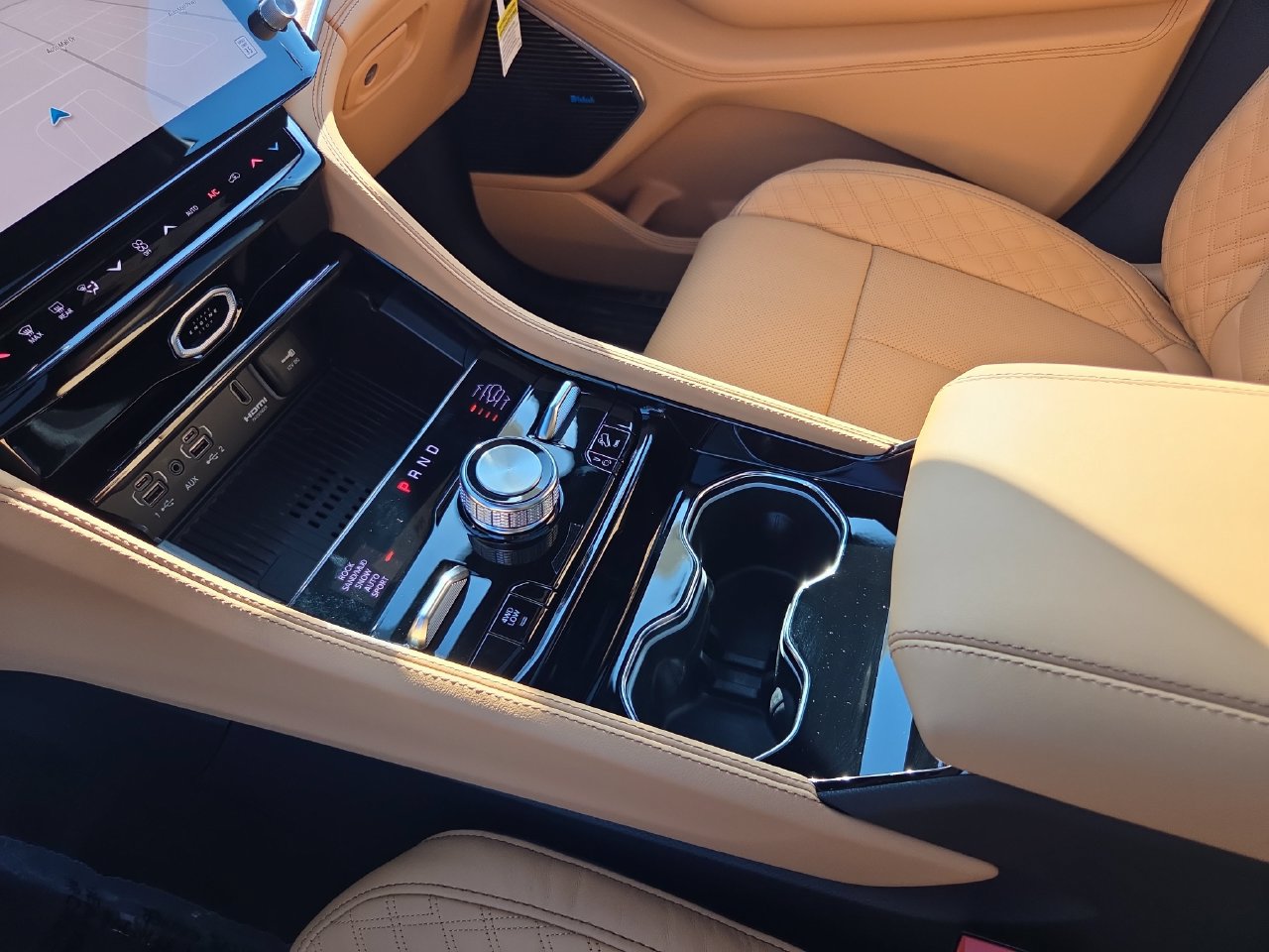 New 2027 Jeep Grand Cherokee Summit AWD/4WD image 18