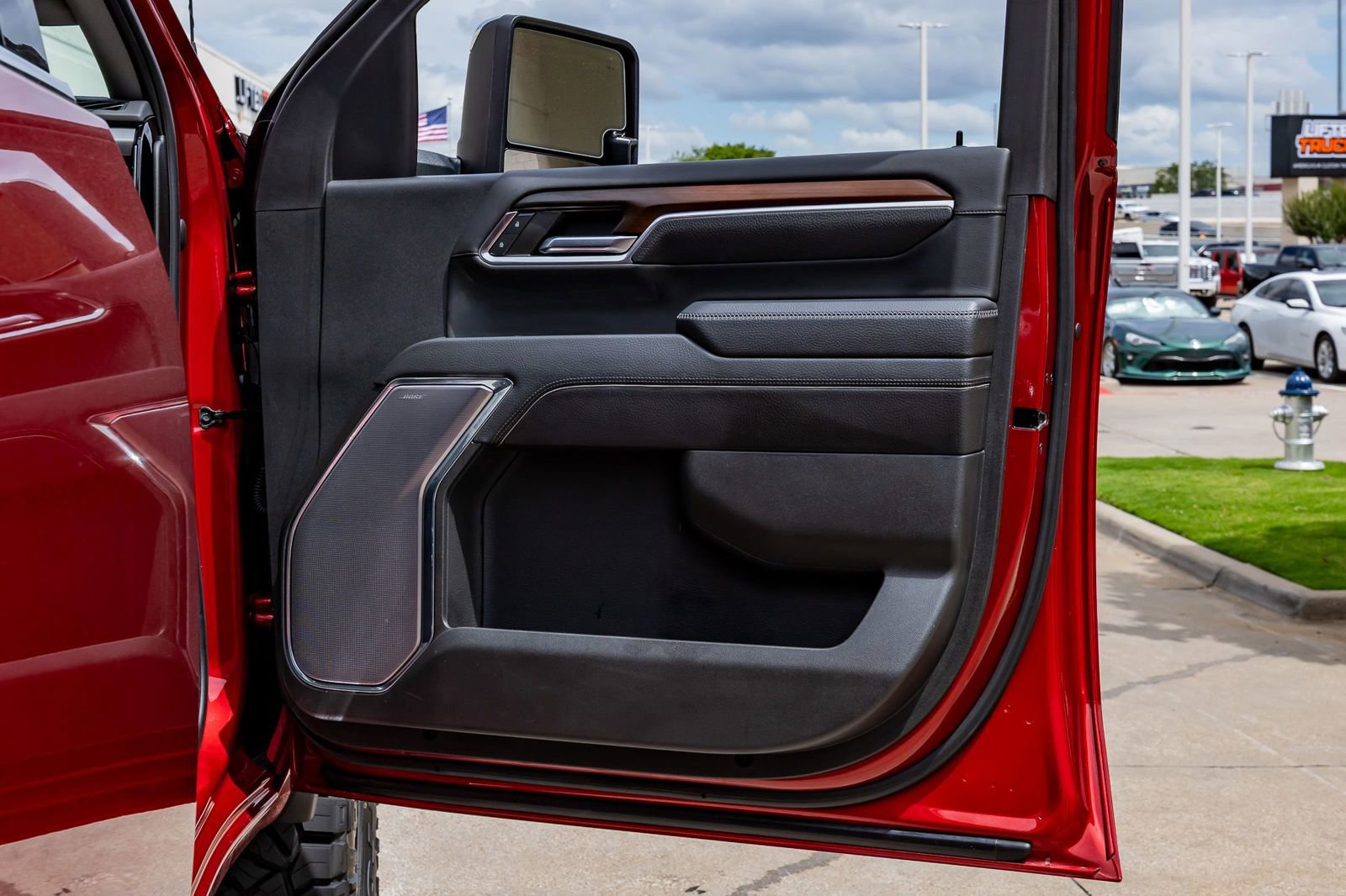 Used 2024 GMC Sierra 2500 Denali w/ LPO, GMC Protection Package AWD/4WD image 38